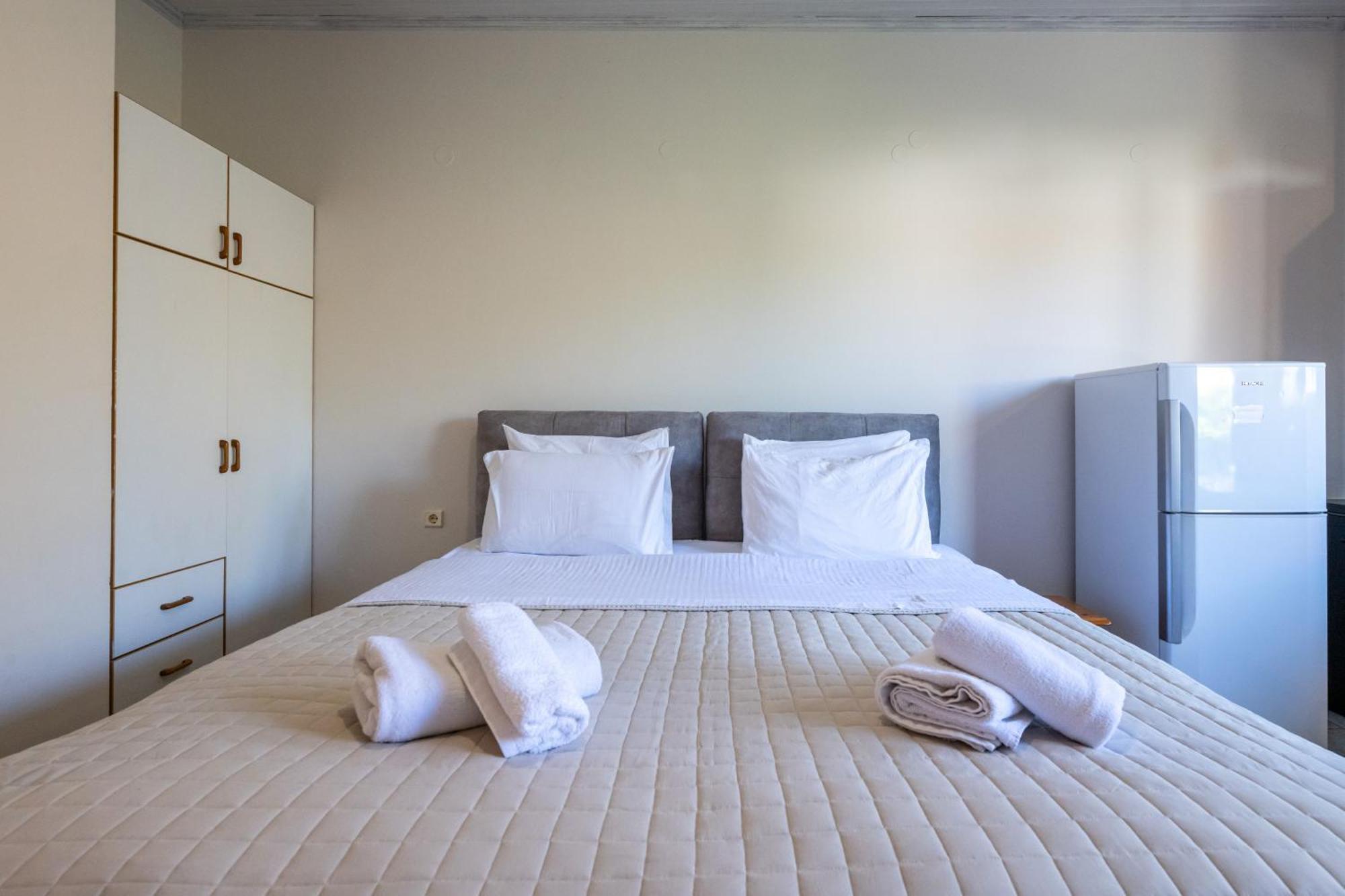 Apartament Mythos Suites-hermes